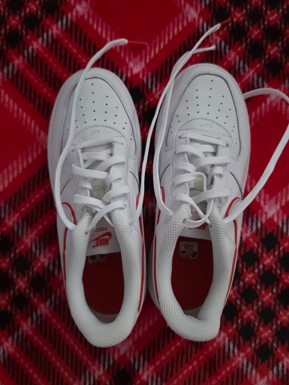 Nike Kids White Low-Top Sneakers